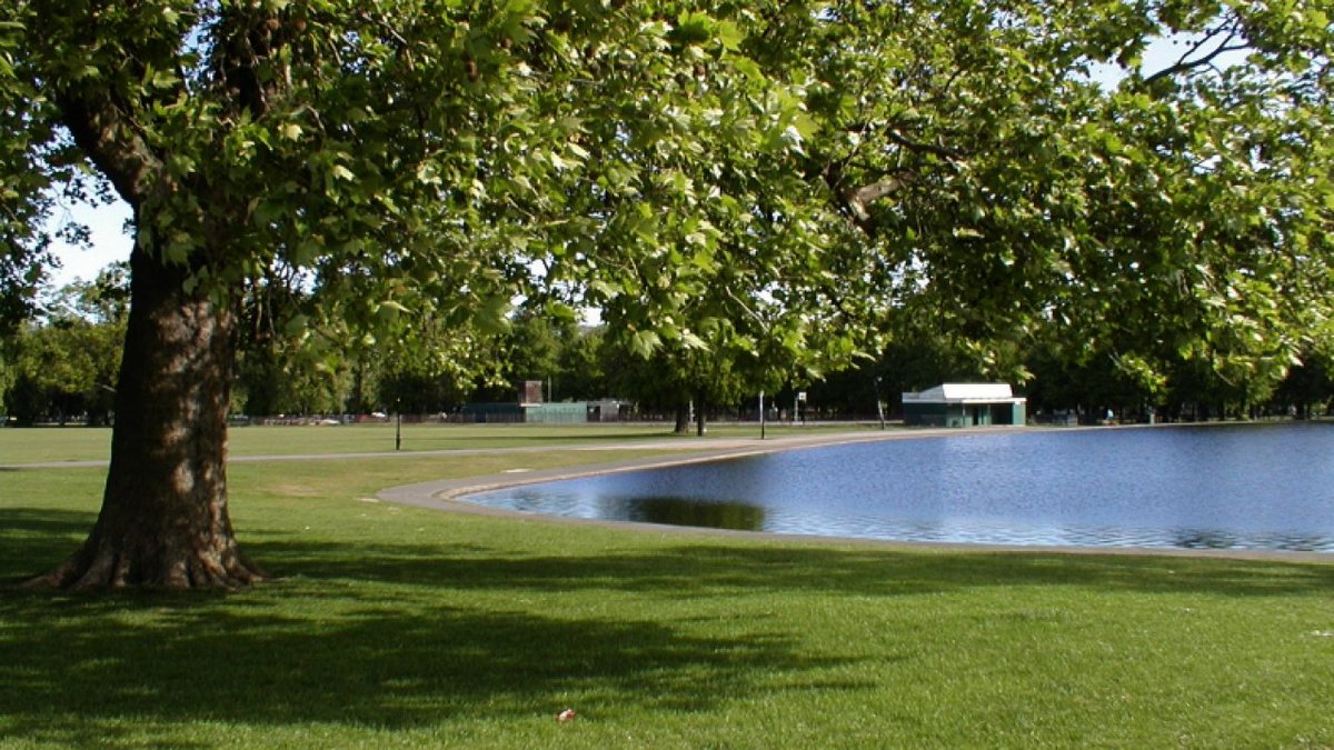 Clapham Common, London:Quite nice, although rather one-dimensional. Just a big field isn't it. Still, a lovely respite from the busy local high street.