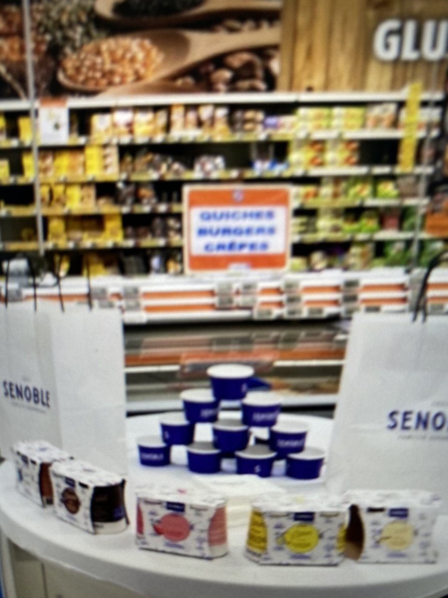 blue_events_rp's tweet photo. Lancement de la nouvelle campagne d’animations dégustations gamme Glaces Senoble 
- sans arômes artificiels
- sans colorants
#avi-charente #Senoble #animations https://t.co/EalS2xW4Zr