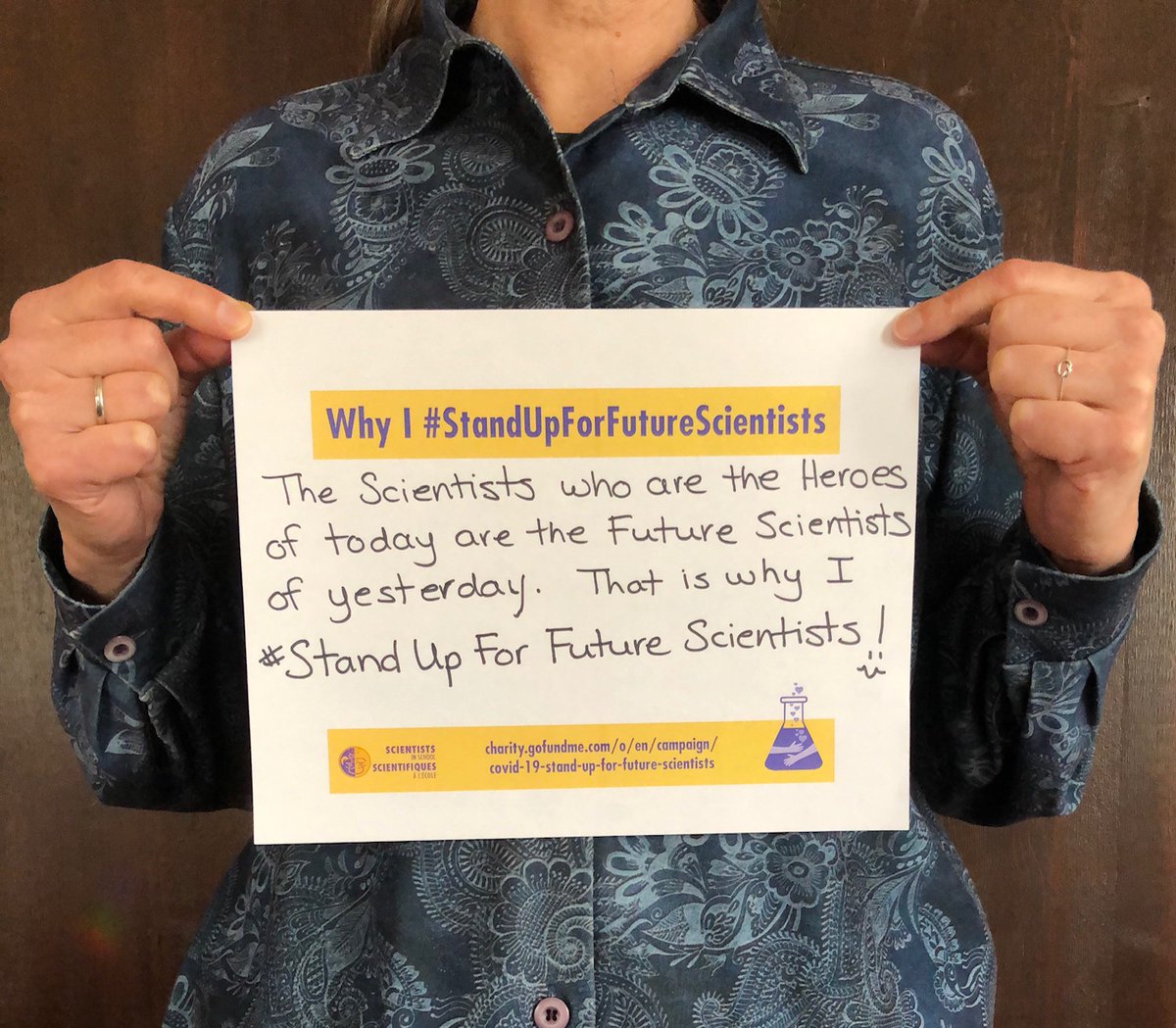 Sci_in_School's tweet photo. The next generation needs you! Please join us and #StandUpForFutureScientists. Now more than ever, we need to foster of love of science, curiosity and critical thinking skills in the next generation.
Print our sign, take a selfie and SHARE why you #StandUpForFutureScientists! ๐ https://t.co/9RwBq6GwTZ