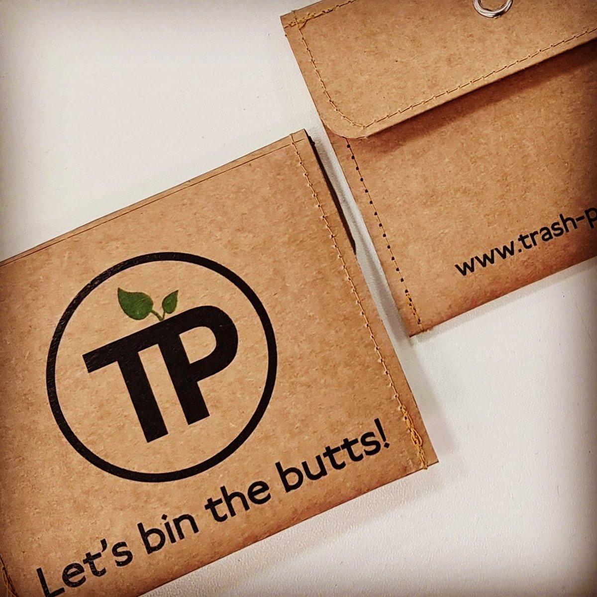Trashpocket2026's tweet photo. #trashpocket #prototype #cigarettebutts #binthebutts #minorlitter #nontoxic #plasticfree #bio #wastewiseproduct #odourless #heatresistant #reash #retrash #reuseable #recycling #renew #sustainable #circulardesign #circulareconomy #madeinpolandπ΅π± https://t.co/ePMvMlzpfF