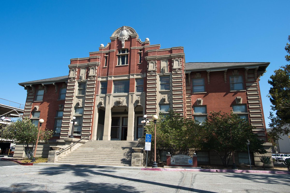 PoetsConnect's tweet photo. Tuesday, June 30 at 1 p.m. learn more about the LA County Department Medical Examiner-Coroner and internship opportunities via Zoom! 
Info for this event and more are on our website: https://t.co/ae7quMaI75 https://t.co/MvpnuBYqf3