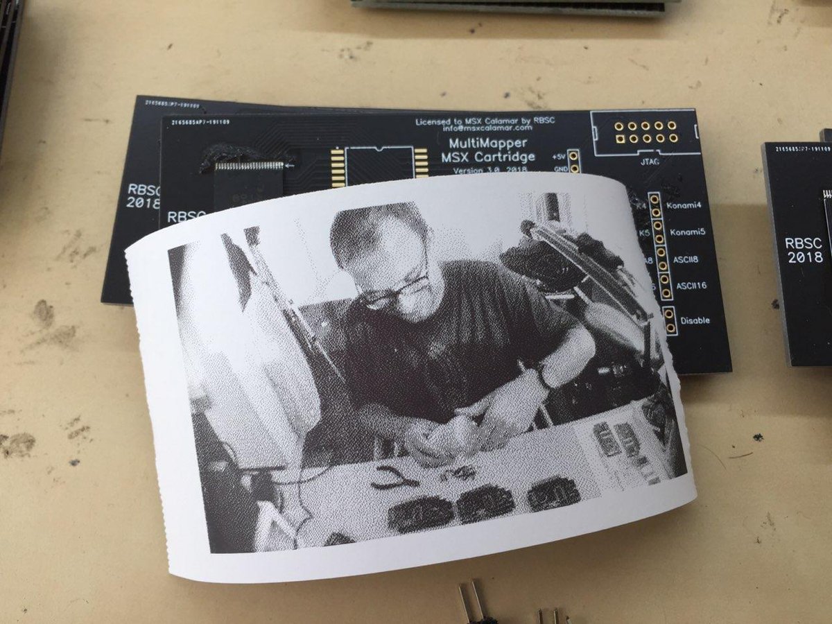 Dalekamistoso's tweet photo. Assembler me ha enviado algunas fotos de muestras que está ultimando para el boxart de su #GnG para #MSX antes de empezar la producción.

Creo que ha subido alguna de ellas pero aquí un par más como anticipo (son pruebas, la calidad final es mejor)

Y #MSXCalamar me ha dicho .... https://t.co/yzaS68BCsz