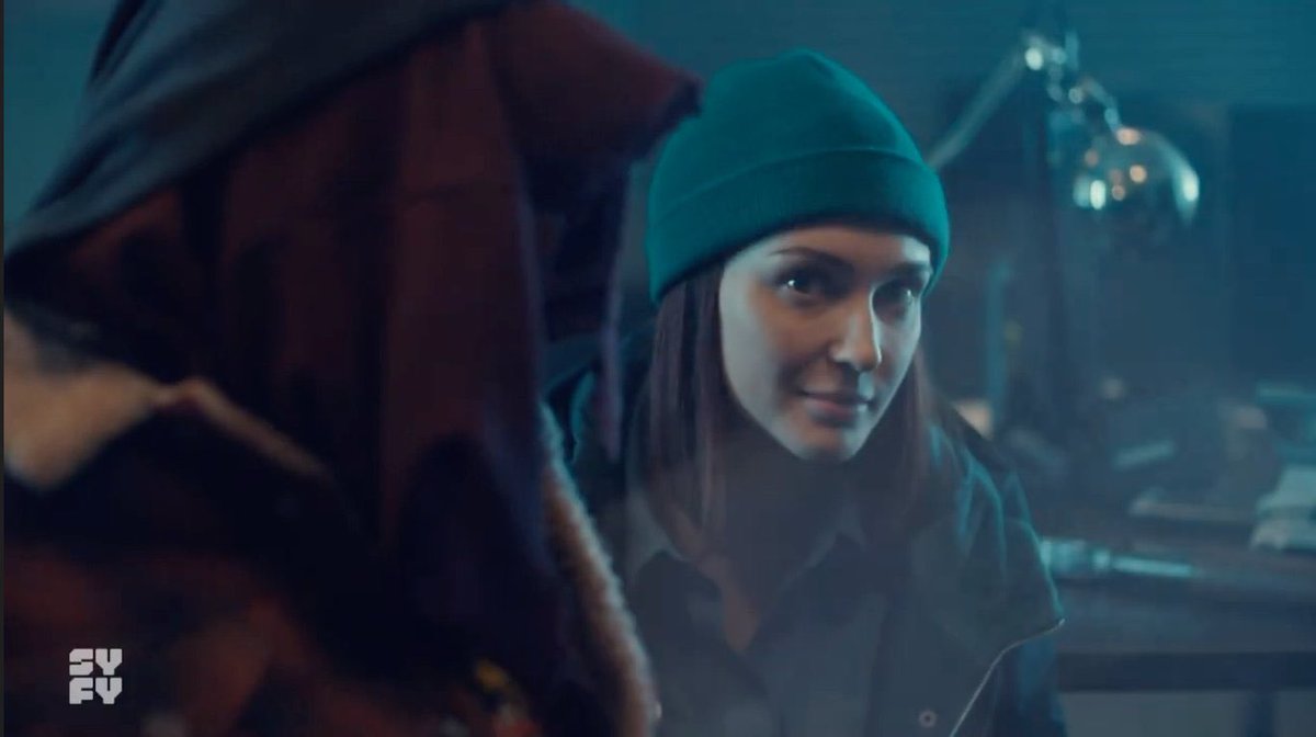 cleekers's tweet photo. LOOK AT HER

#WynonnaEarp #EarpSoon https://t.co/7YP5ZF7iZH