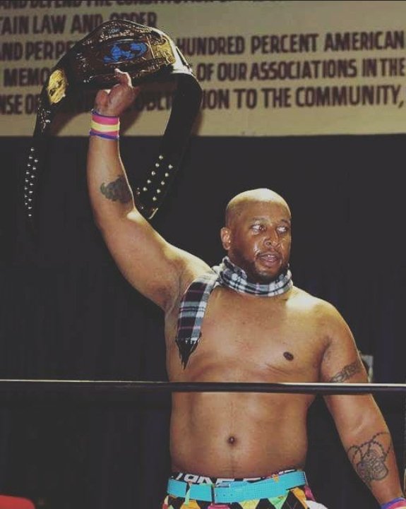 CW3Stallion's tweet photo. Yo @BWMdsm..I think your shows could add some well dressed talent! #CWIII https://t.co/ttRE7SY2hR