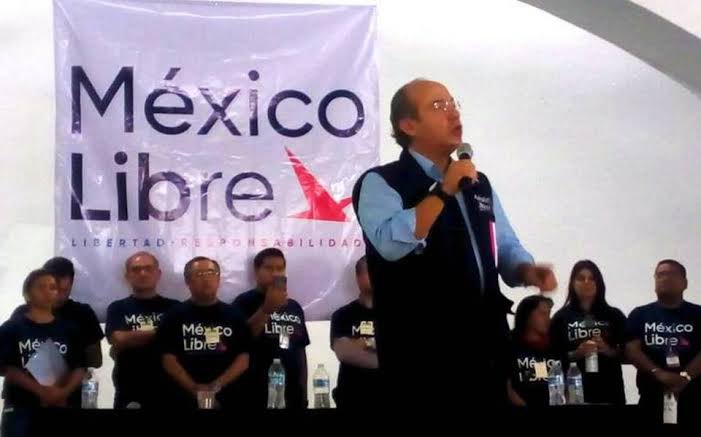 HomoExNovo's tweet photo. ¿Se dan cuenta por qué el #INE #NoDebe dar registro a un #NarcoPartido como el de @FelipeCalderon? ¿Te das cuenta @lorenzocordovav? https://t.co/TfKGVAmub1