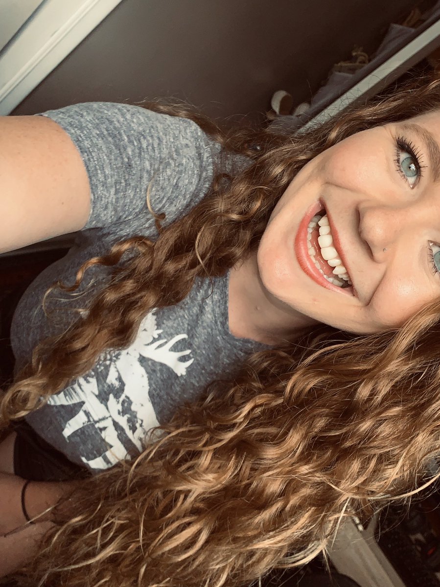 ms_alchemical's tweet photo. Great hair, decent game play, terrible makeup.... it’s the trifecta you’ve been looking for!
https://t.co/IBeRVFOueW
#twitchstreamer #SupportSmallStreamers #twitch #smallstreamercommunity #smallstreamer #PCGames #breathofthewild #GypsyIpsyStreams #roadto100 https://t.co/4bJbdPFuXU