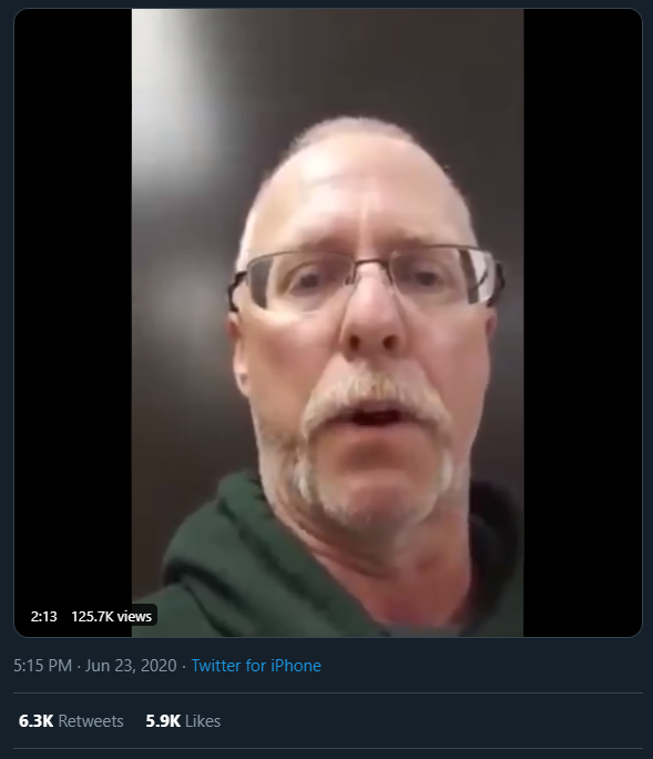 2/ One of the key elements of disinformation is this YouTube video circulating on various channels, where the man is performing an OSHA oxygen level test while wearing a face mask. Facebook has already labelled this video as false on it's platform.