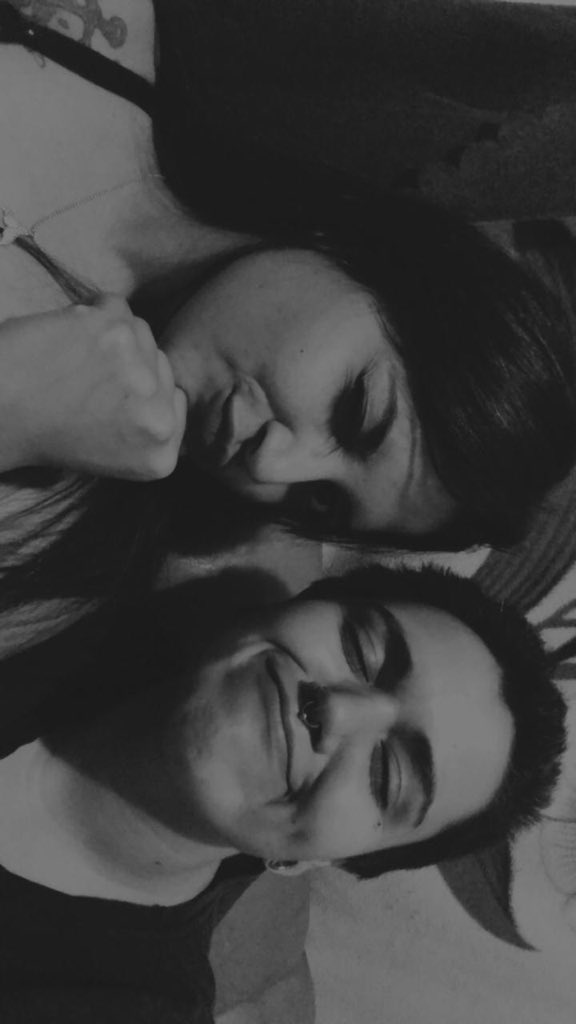 micsbarros's tweet photo. Minha força pra continuar ✨💜 https://t.co/kMsQ2V0TEd