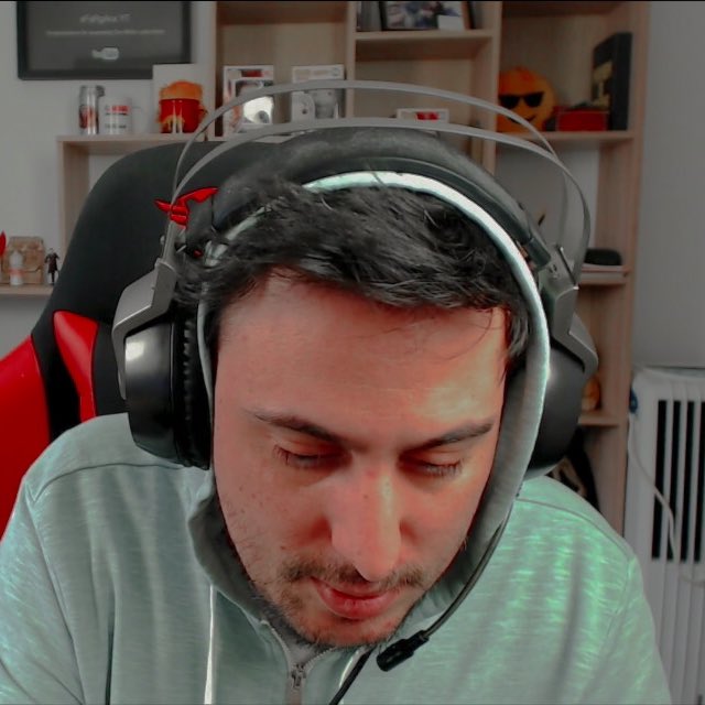 aurcnx's tweet photo. @naylovesfargan Ya no tengo más jahsjs https://t.co/sNpIreku2z