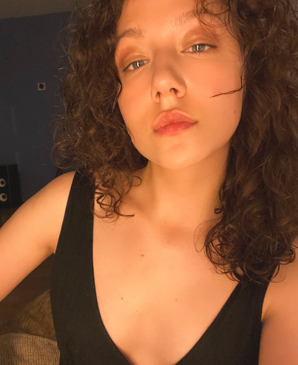 sheismore tweet media