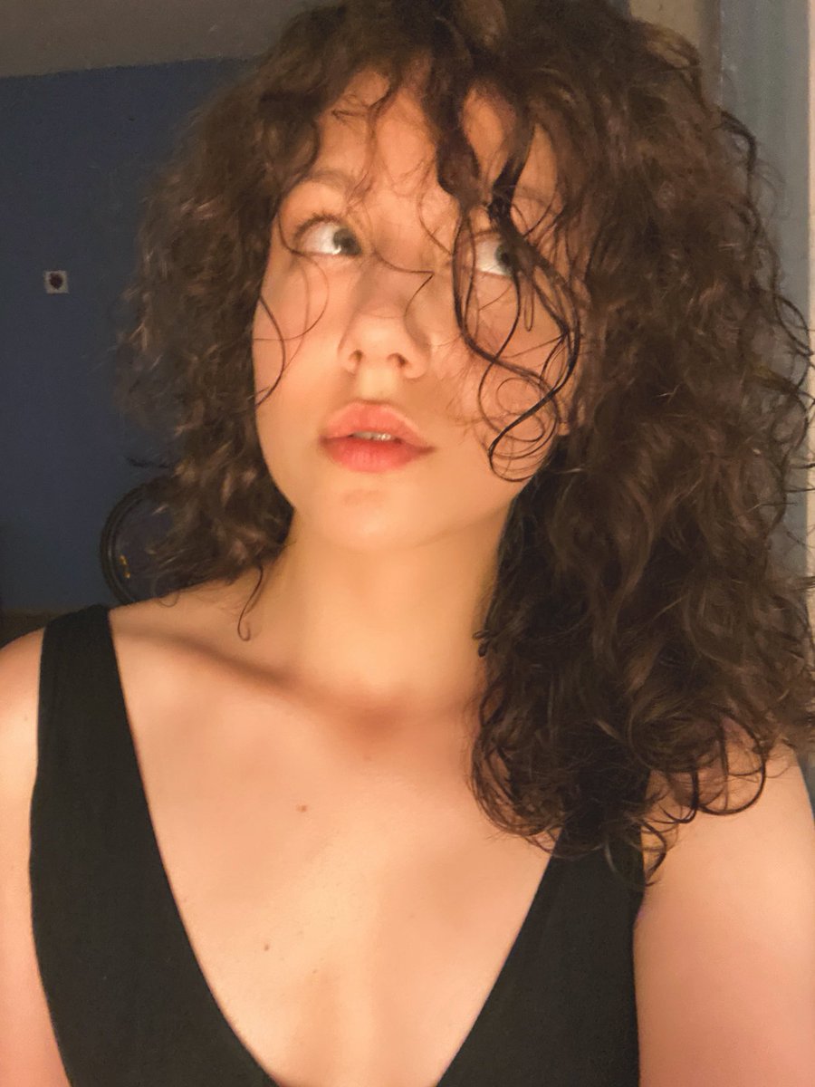 sheismore tweet media