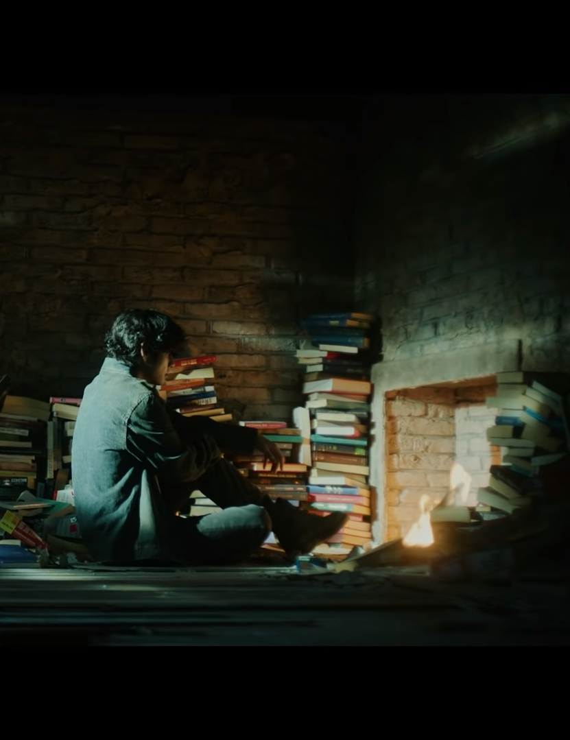 The grey world of Stay Gold reminds me of one of those post-apocalyptic games where a disaster happened years ago and only ruins remain. A desolate place where nature is slowly creeping back. A place where you have no choice but to burn books to stay warm... @BTS_twt