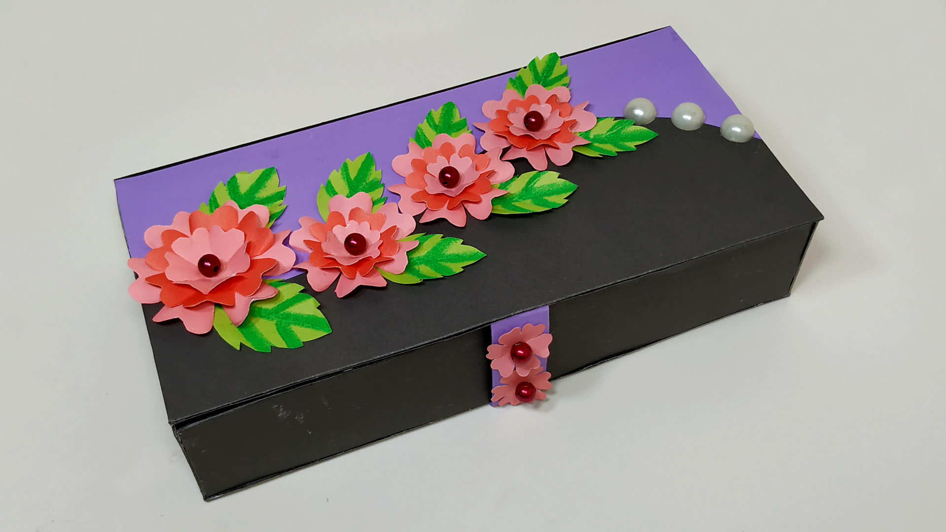 How to Hand Make Paper Gift Box - DIY Tutorials