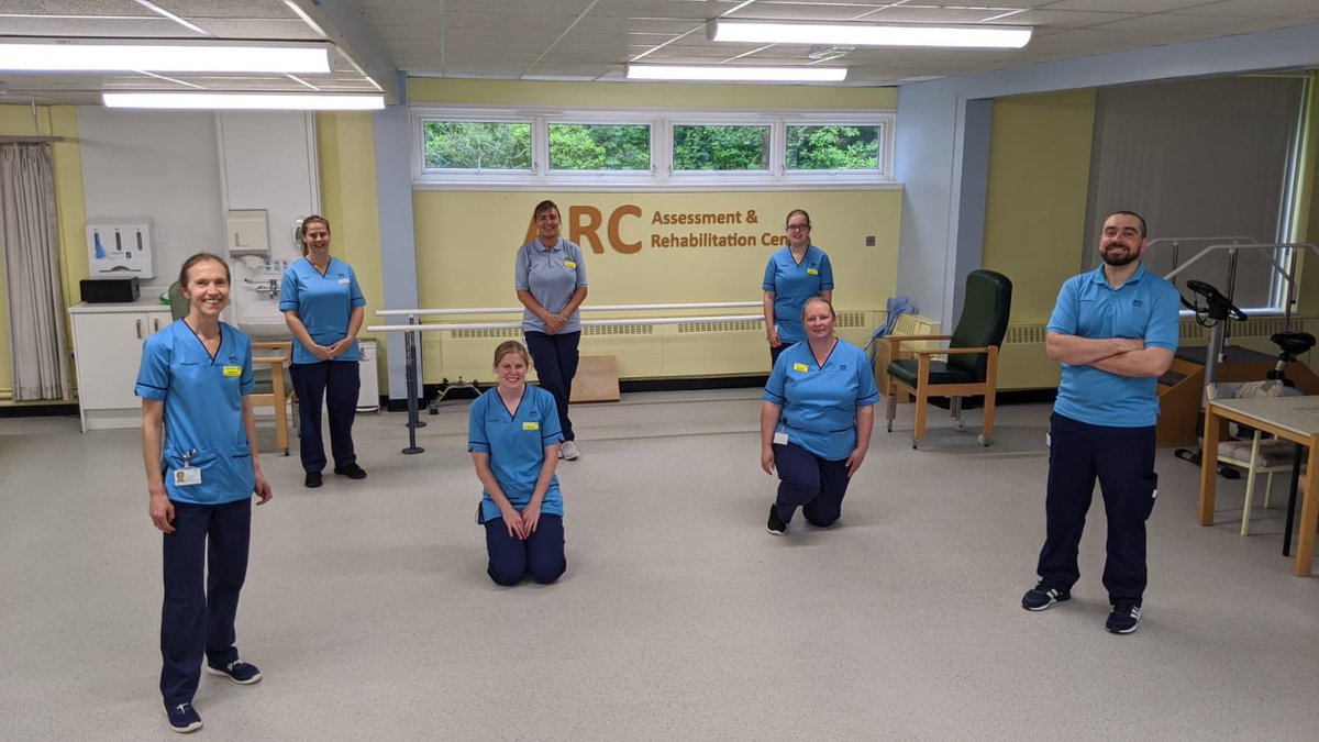 EmmaWilsonPT's tweet photo. End of another Covid19 chapter; huge thanks to @gillianwardOT redeployed from the Pain Management Team to support team VOL AHPs. You will be missed and are welcome back anytime! @NHSGGCClydeAHP @Hannahg_OT @michalpyrek @sereid81 @LouiseWatsonAHP @fraserbellahp https://t.co/3VsHLSlavS