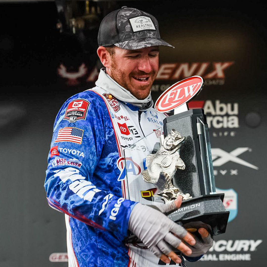 MajorLeagueFish's tweet photo. BREAKING: Congratulations to @TeamToyota pro @WheelerFishing, champion of the @FLWFishing Super Tournament on Lake Chickamauga! https://t.co/MQSo5XpaXl