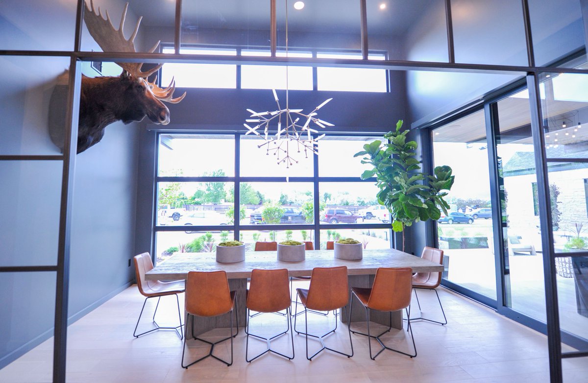 We are so excited about the new virtual homes feature that will be dropping this year! All 25 parade homes will be available to view virtually.

🏡  Robison Home Builders

#uvparade #utahvalleyparadeofhomes