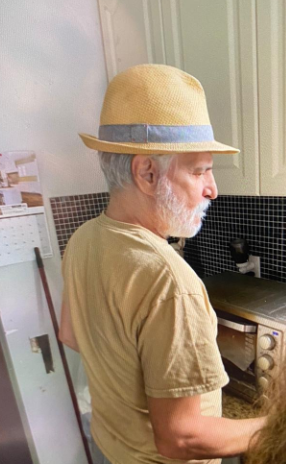 MISSING:
Jose Carvalho, 66
- Last seen June 26, 12:30 pm, Silverthorn Av + St Clair Av W
- 5'7, 174, slim build, white hair, white beard, hazel eyes
- Green t-shirt, beige shorts
#GO1178648
^dh