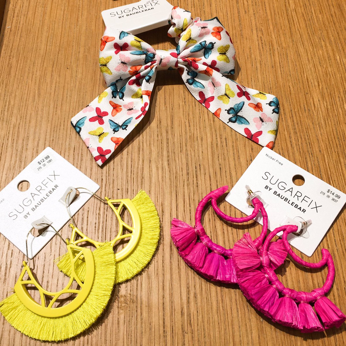 AshleyW986's tweet photo. Shout out to VML Margarita for her perfection merchandising in jewelry! The Sugarfix display looks so bright, bold and beautiful! #sugarfix #jewelry #Target #SummerVibes https://t.co/hxLKFH4PD3
