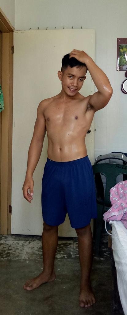 iameiuol's tweet photo. #sweatflex
Pakipunas please..hehehe ππ
Have a good day! https://t.co/Yl0er3zdT1