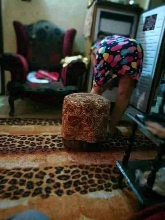 Mimi72317537's tweet photo. من صديق الصفحة ديوث يريد رايكم في خالتو https://t.co/C0eHNxG727
