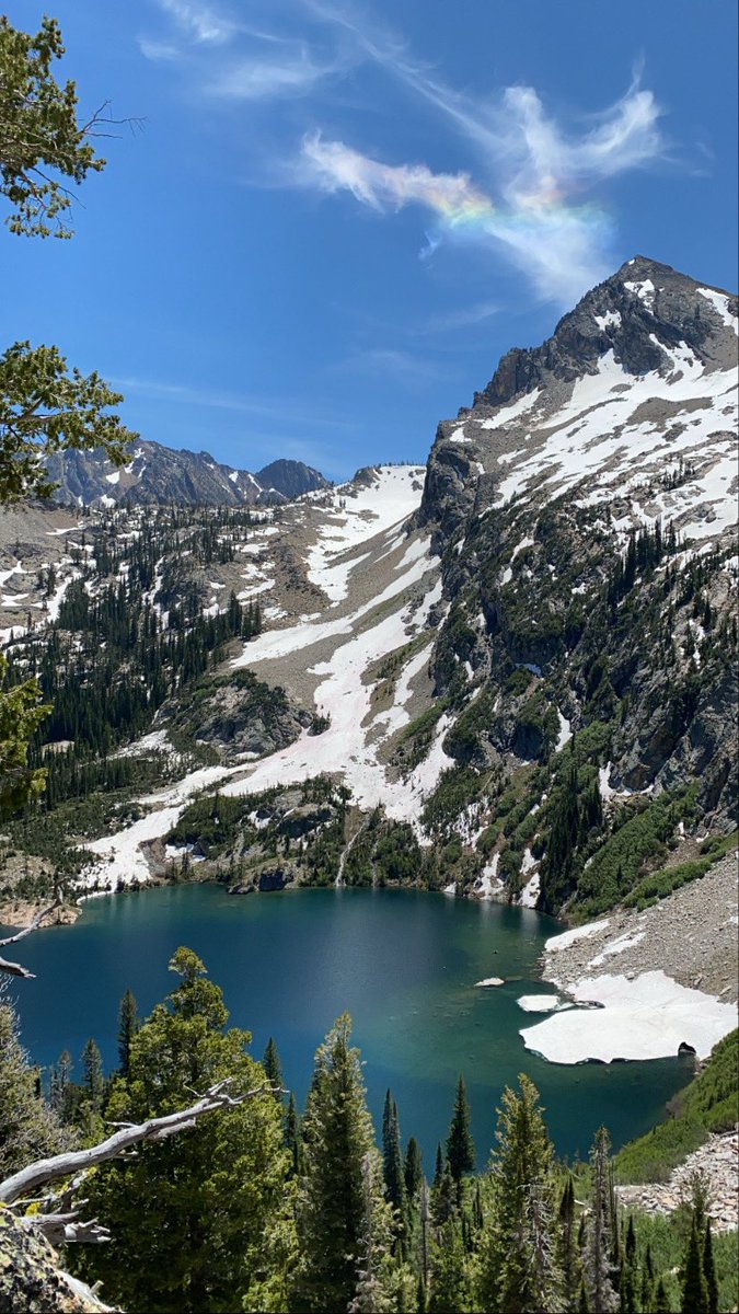 Scenes from today’s trail run/hike/snow slosh/rock scramble adventure. Idaho has rainbow clouds. Like what even is this place what kind of wizardry happens here