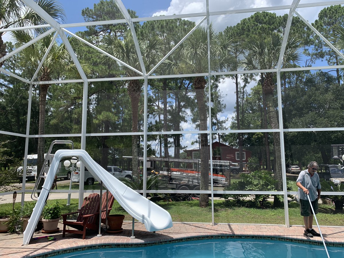 AffordableImpr1's tweet photo. #wedidthat #rescreen #poolenclosures #wedogutterstoo #ifyouneeditwecandoit #aiujax https://t.co/jQl0HS2XNN
