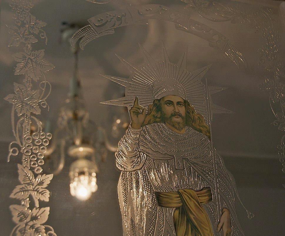 The supreme god of Zoroastrianism Mazdá, and the ancient Greek Muses who inspire with creative ideas, and wisdom, both have their linguistic roots in *men(s)-dh(e)h1, the word for “learning, discovery, to place in the mind/memory.”