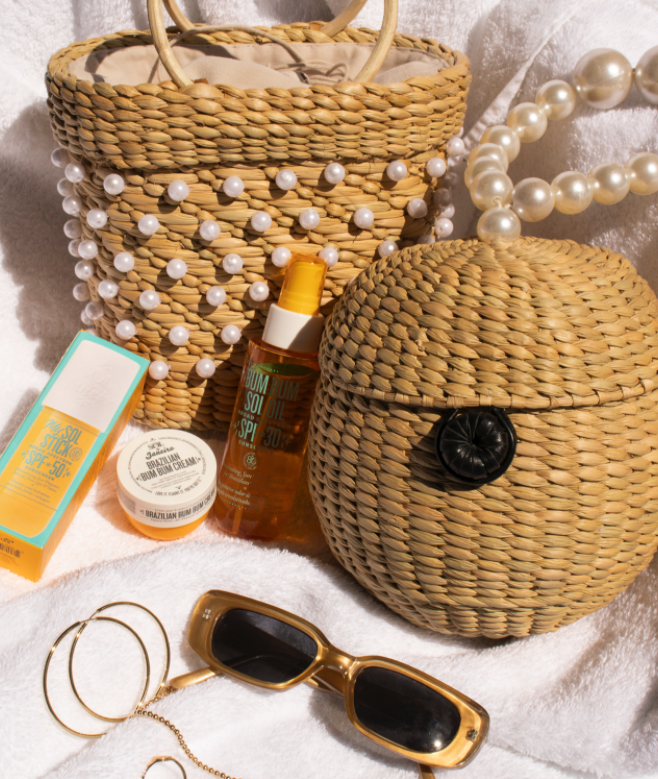 Our friends at Sol de Janeiro and Poolside want to get you summer ready with the right essentials. Enter for a chance to win a $200 gift card from Mejuri and Sol de Janeiro, plus a beach bag from Poolside to carry it all in one place. mejuri.com/friends/poolsi…