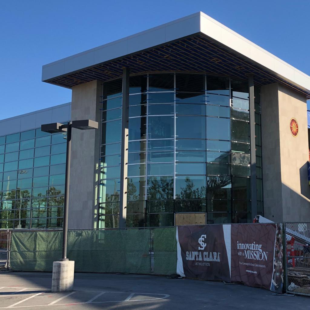SCUBroncos's tweet photo. Nice views heading into the weekend...
▶️ 50,000-sq-ft Schott Athletic Excellence Center taking shape for fall. The building, featuring dedicated space for student-athletes to train, practice, eat and study, had Jesuit seal mounted.
#StampedeTogether | #SCUBroncos | #LifestSCU https://t.co/Zl6vi6tobb