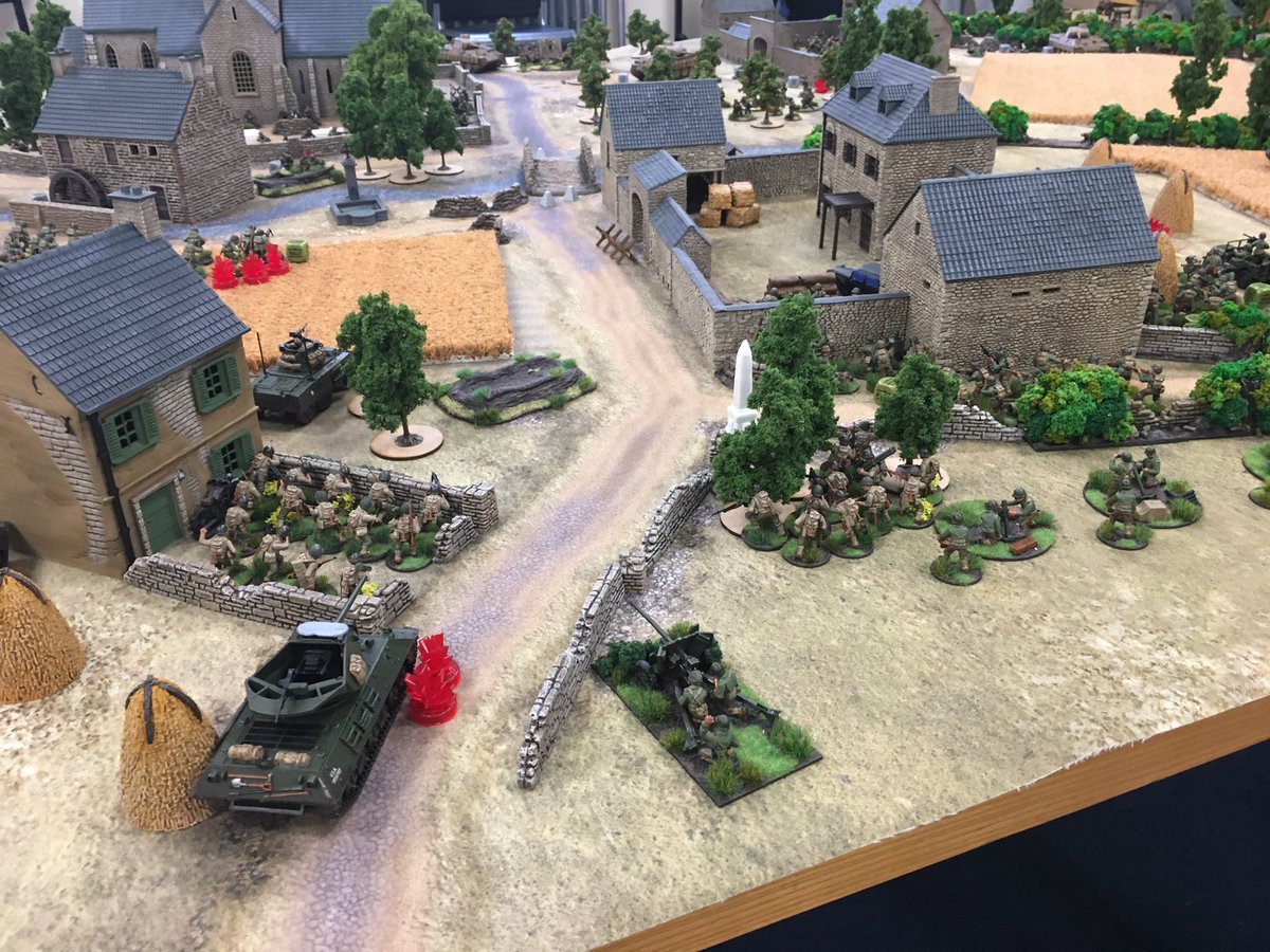 On their left, US Army Rangers tasked to secure the key bridge move up through some outling houses, under the cover of a heavy tank destroyer ready to make a dash for the vital terrain as soon as an opportunity arises and German defences are suppressed.