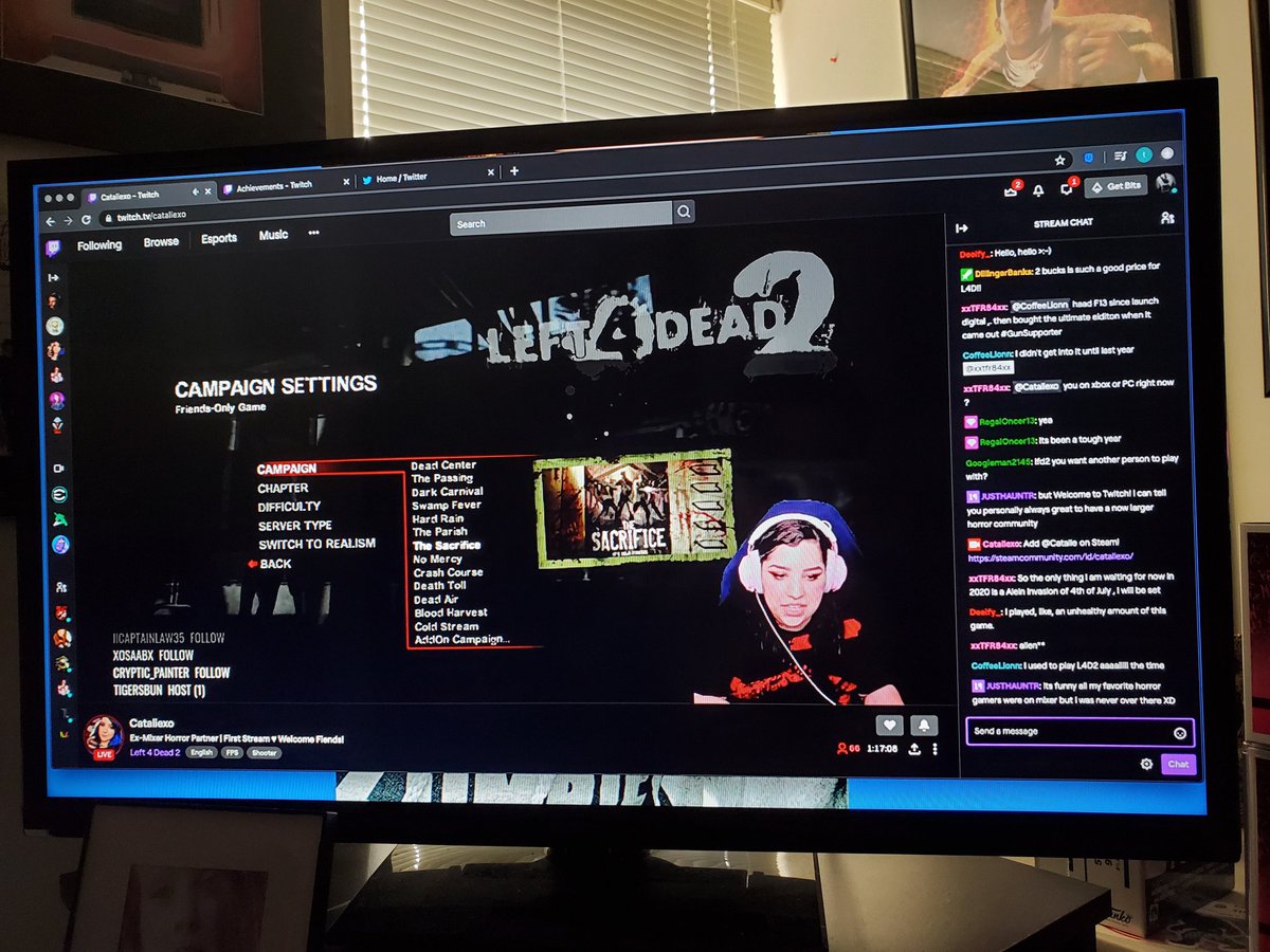 xxTFR84xx's tweet photo. Proud of my girl and fellow @fearthegun #GunScreamTeam member and sister @Cataliexo ! She's over on @Twitch right now for her first stream , go over and support her , such an amazing and down to earth person !
https://t.co/rq45YxJpM3 https://t.co/IZxijdxF6T