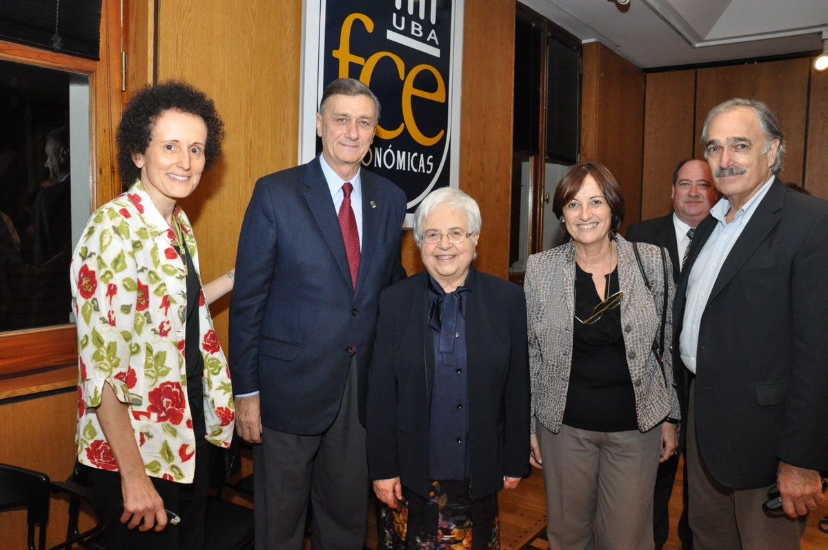 mppuargentina's tweet photo. Hoy falleció Hermes Binner (PS), político santafesino. En 2005, como intendente de Rosario brindó un fuerte apoyo al Encuentro Latinoamericano de Intendentes organizado por el MPPU "sin su sostén no se hubiera podido hacer el encuentro.Una persona de diálogo" https://t.co/pf78qJSqp7