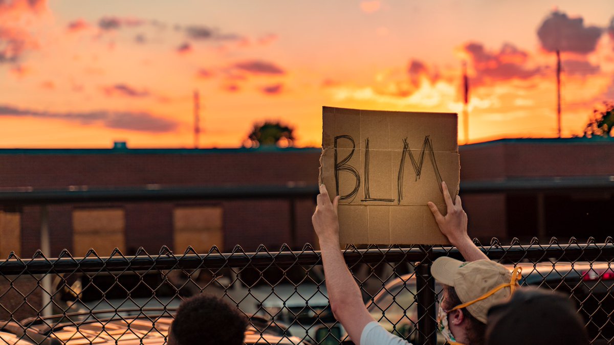 Craig_Phelps's tweet photo. 6/24 #Florissant, Mo
#BlackLivesMatter #STL #ProtestSTL #STLProtest https://t.co/9nxRbNuGYz
