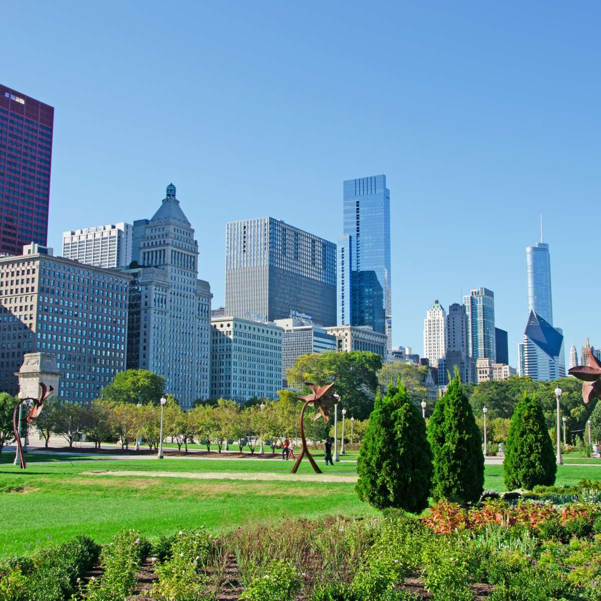 Grant Park, Chicago:Criscrossed by so many roads it's not even worth it. It's just an event space anyway. There are nice corners, but I'm not really a fan.