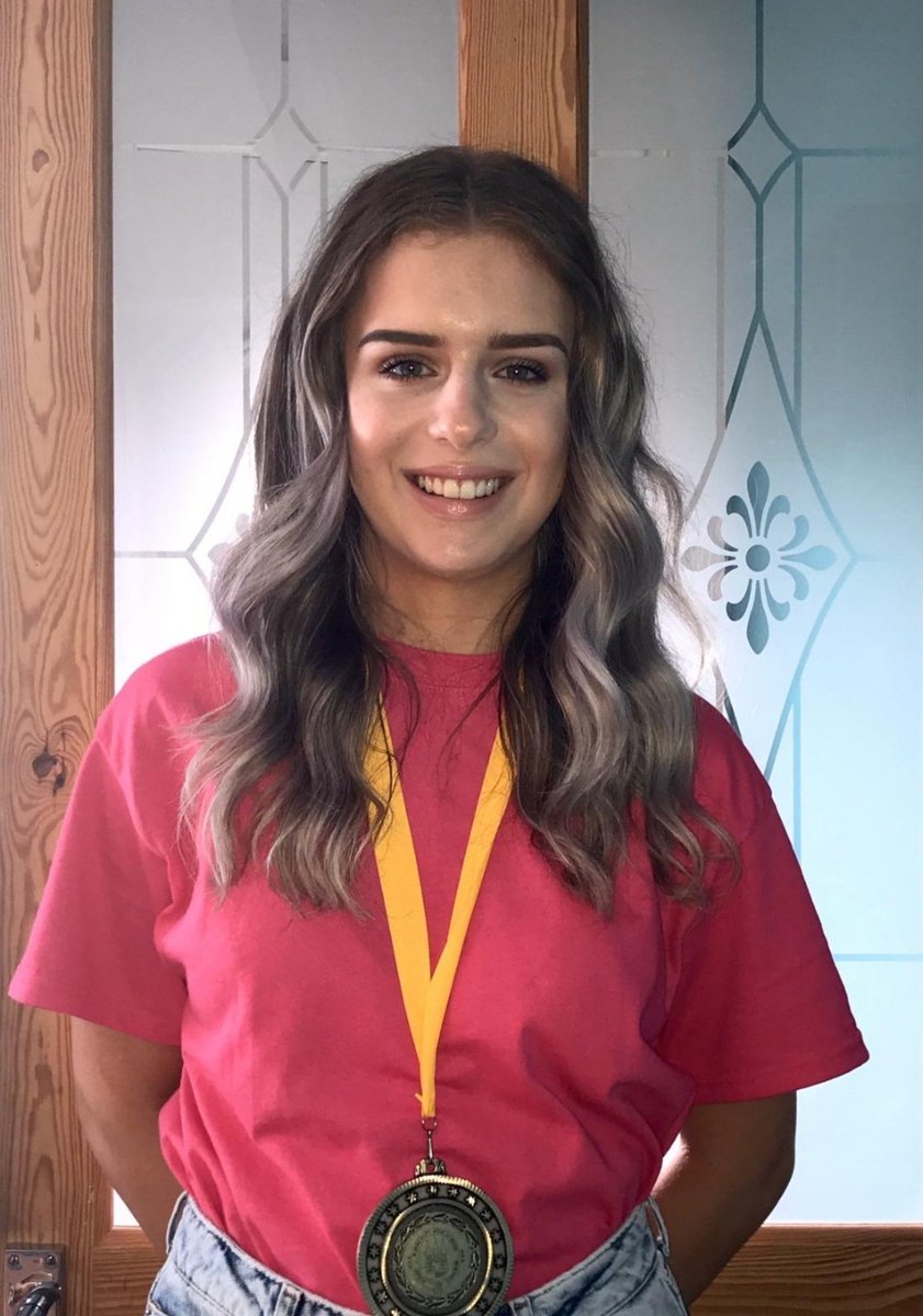 KirkcaldyHigh's tweet image. Even though we couldn't hold our Prizegiving this year, we did manage to present our Joint Dux Award to Megan Jobson and John Hamilton. Congratulations to a fantastic pair of leading scholars for 2020. Many thanks to medal sponsors "Friends of Kirkcaldy High School" (FoKHS)