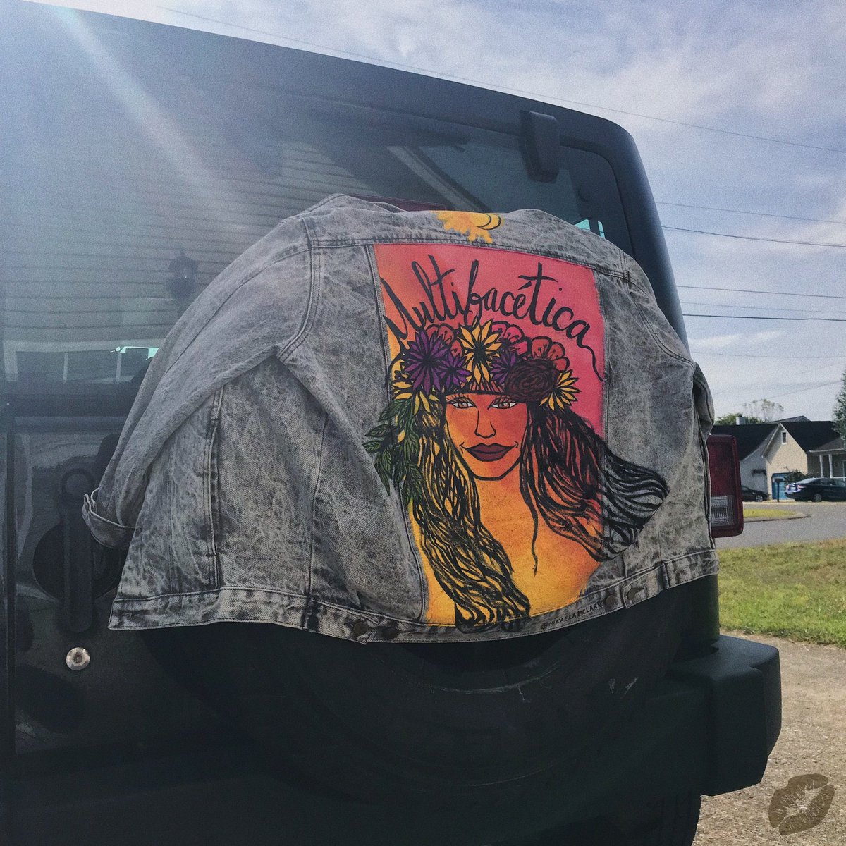 catalinasmusic's tweet photo. #30DaysOfMulti - Day 26: In the spirit of “Get Out and I’ll Drive”, What’s the most memorable road trip you’ve gone on? Or what’s your favorite road trip song? 🚙💨🎶 You can peep mine in my #GetOutAndDrive @spotify playlist. Link in the bio! 🔗 https://t.co/DQQVVaMrGK