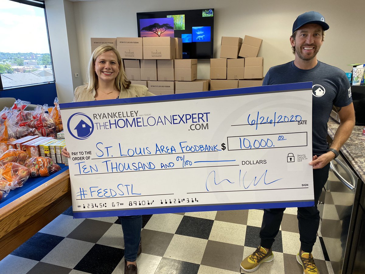 STLFoodbank's tweet photo. Our friend Ryan Kelley, @TheHomeLoanEx, helped kickstart the #FeedSTL campaign today. This donation helps provide 40,000 meals for our neighbors in need. They’re also hosting a free food giveaway tomorrow (6/27) in the back parking lot of their Brentwood offices from 9-11am! https://t.co/kAmVFHLo47