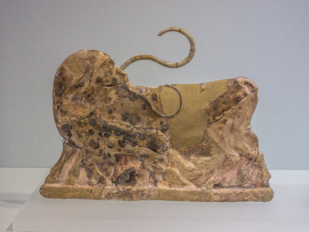 Relief faience plaque depicting a cow suckling her calf. From the Temple Repositories at Knossos, c. 1600 BC. Heraklion Archaeological Museum. #MuseumsUnlocked