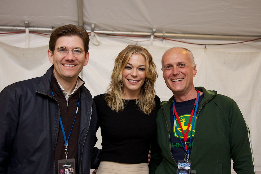 toddslusar's tweet photo. First time we met @leannrimes. @mkepride 2011. Great lady, great time. #LuvLE #Pride https://t.co/t1FHv53wU9