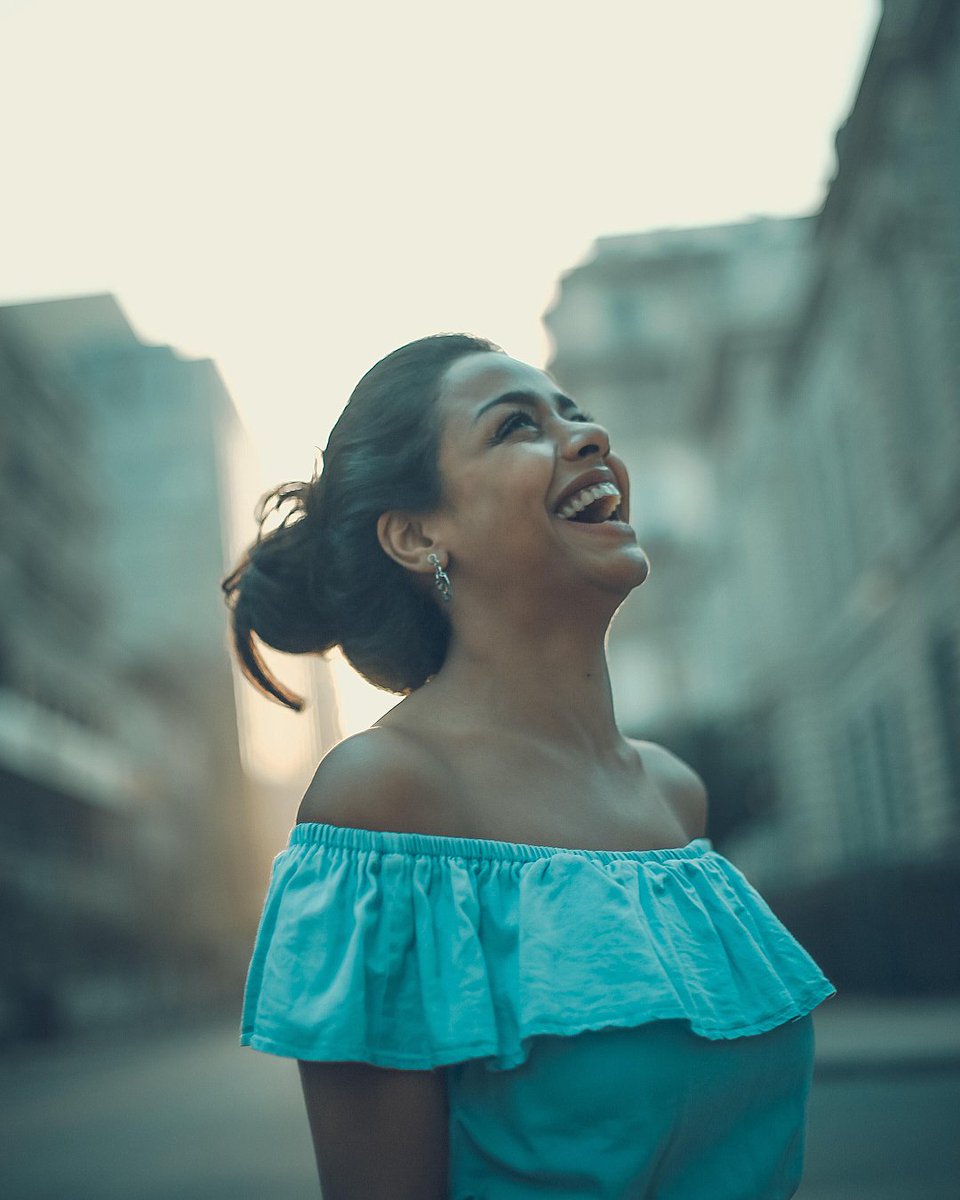 philocaaalist's tweet photo. Asma Abo Elyazeid, 2018.

📷 Mohamed taher. https://t.co/356j4DyrbQ