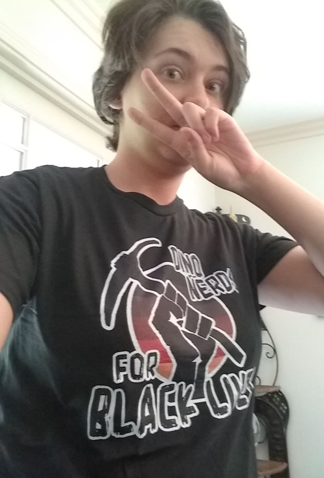 The first <a href="/DinoNerdsForBLM/">Dino Nerds For Black Lives</a> stream might be over, but you can still get T-shirts! 100% of profits go to The Bail Project. 

252mya.com/products/dinos…