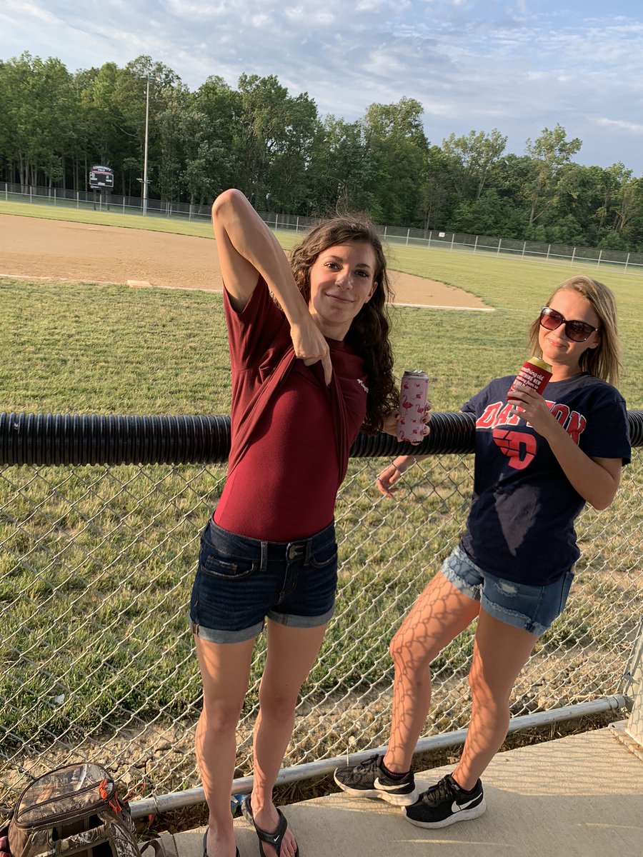 ScudzysS's tweet photo. 22 runs in 6 innings! Fans are going wild! https://t.co/Lfvadlhty3