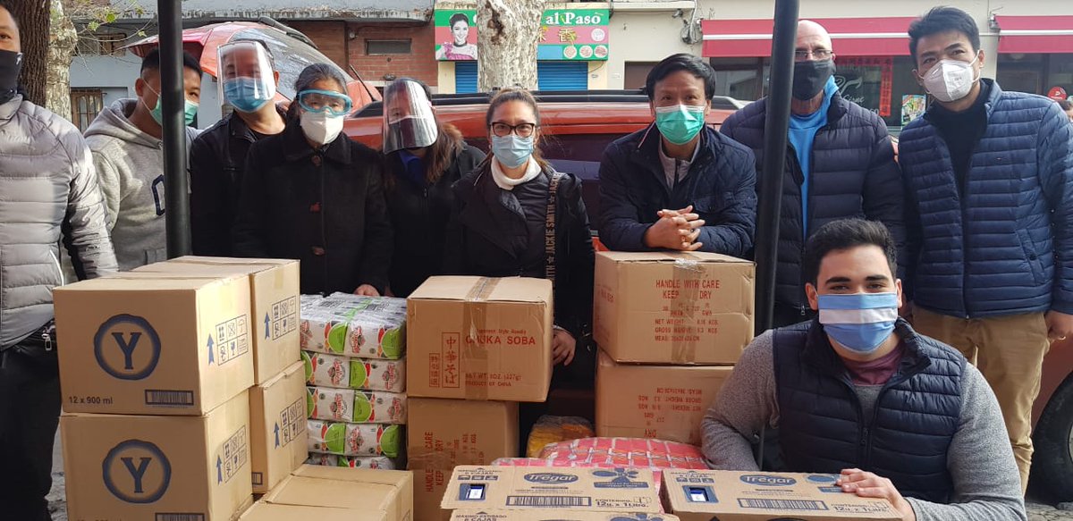 fyuanjp's tweet photo. DONACIÓN PARA LOS BARRIOS VULNERABLES
#26Jun Junto a @aforchieri y
@FlorScavino13 hemos articulado y concretado otra donación de la Asociación del Barrio Chino https://t.co/akICMHykpU.para los barrios vulnerables.
¡Gracias por su solidaridad!
@SomosPRO
#FundaciónElPobreDeAsís https://t.co/neneJvU3cb