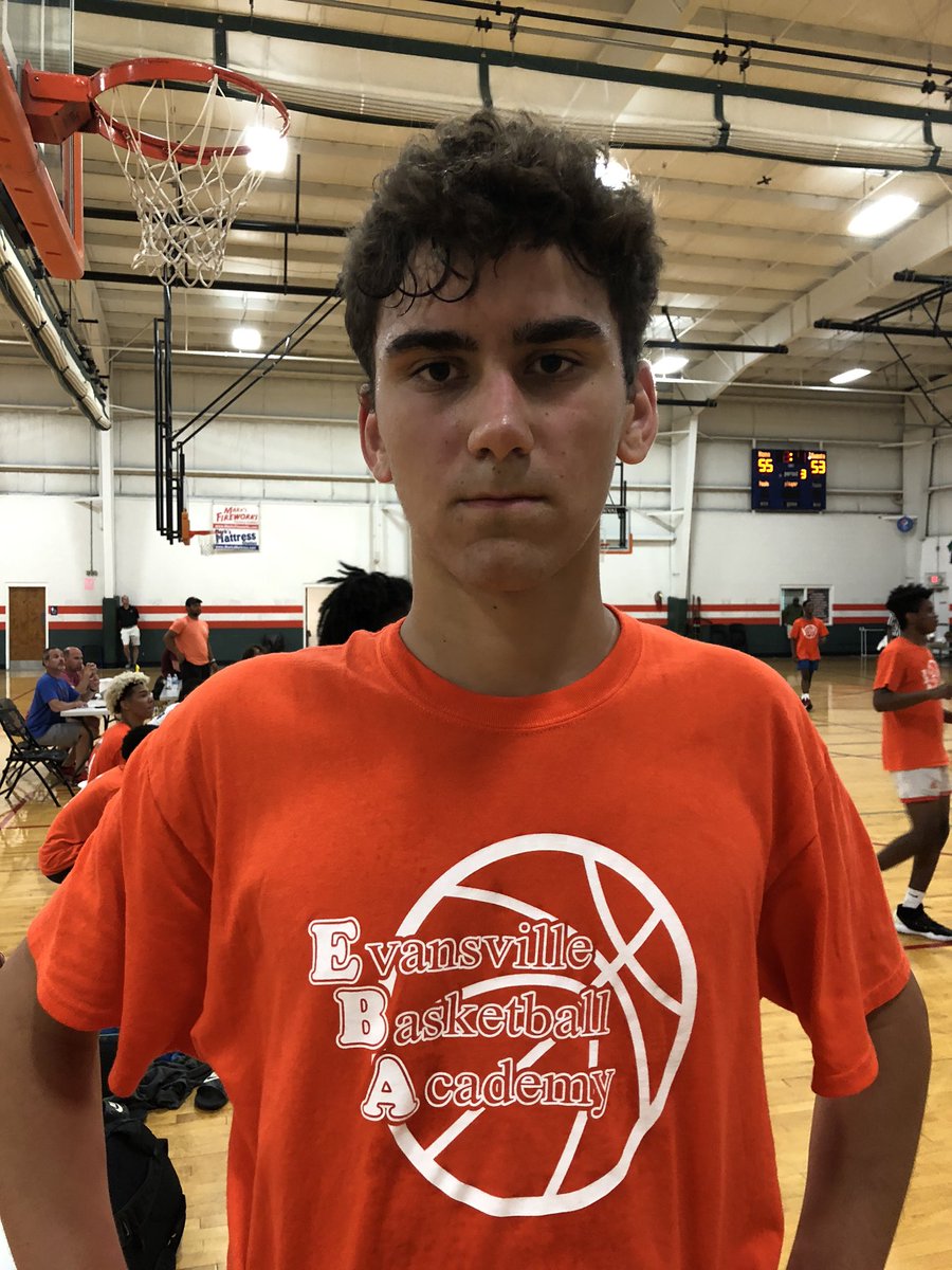 PCBXLeague's tweet photo. 2022 6’10 Hayden Roache if Evansville Harrison (IN) has a chance to put Harrison in a prime position to compete. Long and active. Limited vertical athlete. Makes up for it with length and IQ. https://t.co/9xgmBWFalI