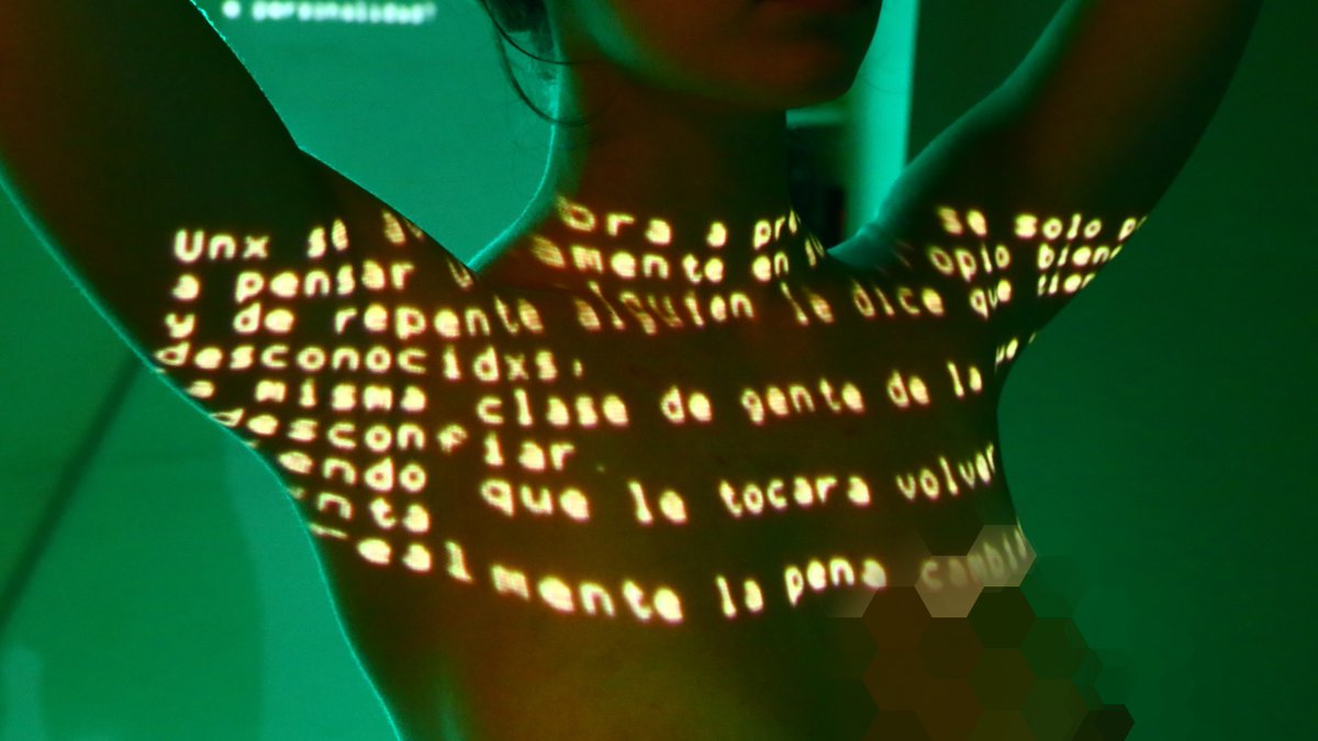 TodoTeatroOk's tweet image. 🌈 Otra opción de viernes a la noche: #perfoencasa en vivo hoy a las 23 horas 

⚡️ Lucio Bazzalo y Mariana Cinat presentan este ciclo de performances en vivo cada 15 días con transmisión digital en redes sociales y en la web perfoenvivo.com

#teatroonline #QuedateEnCasa