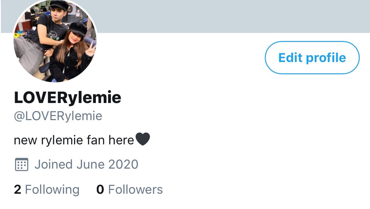 LOVEHOONYYYY's tweet photo. SEPARATE #rylemie ACC🖤☺️ https://t.co/C9CFwJlT2V