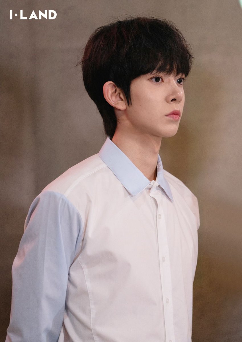 lilly_lita's tweet image. อีซึง Big hit 3 ปี ที่1ตลอดเวลาจัดอันดับเด็กเทรน(เทรนนี่มอนสเตอร์ต่อจากพี่ยอนจุน) เพื่อนทีเร้ก พ่อบังยิ้มเลยตอนน้องร้องเพลง เป็นกำลังใจให้ อยากให้เด #ILAND_EP1