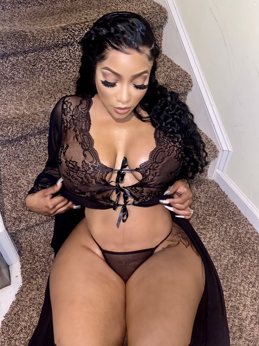 Pregnant or pullout??? 💦💦😜 TAP BIO NOW 🍑 new content dropping tonight 💦 https://t.co/kNFp6pILYG