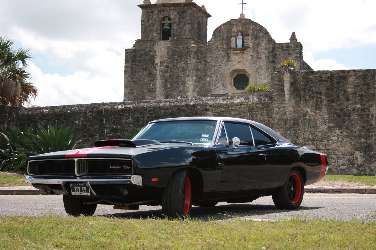 connorcaunan's tweet photo. ‘69 was an elite year for muscle cars https://t.co/EIKigKHM25