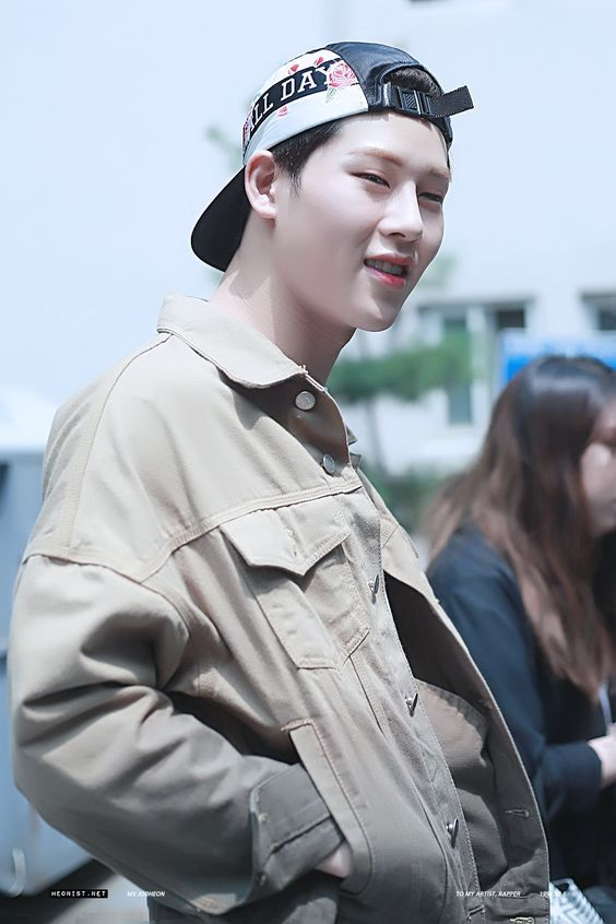 wow ok thanks for sticking with menow  #JOOHEON honey cheeks